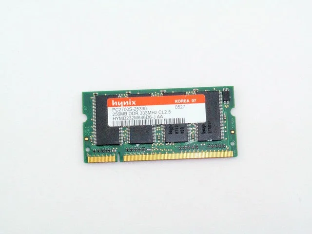 Hynix HYMD232M646D6-J Used Laptop Memory RAM 256MB PC2700S DDR-333MHz